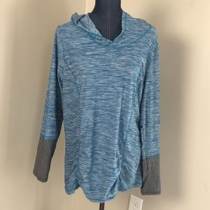 Reebok size 1x lightweight athletic hoodie